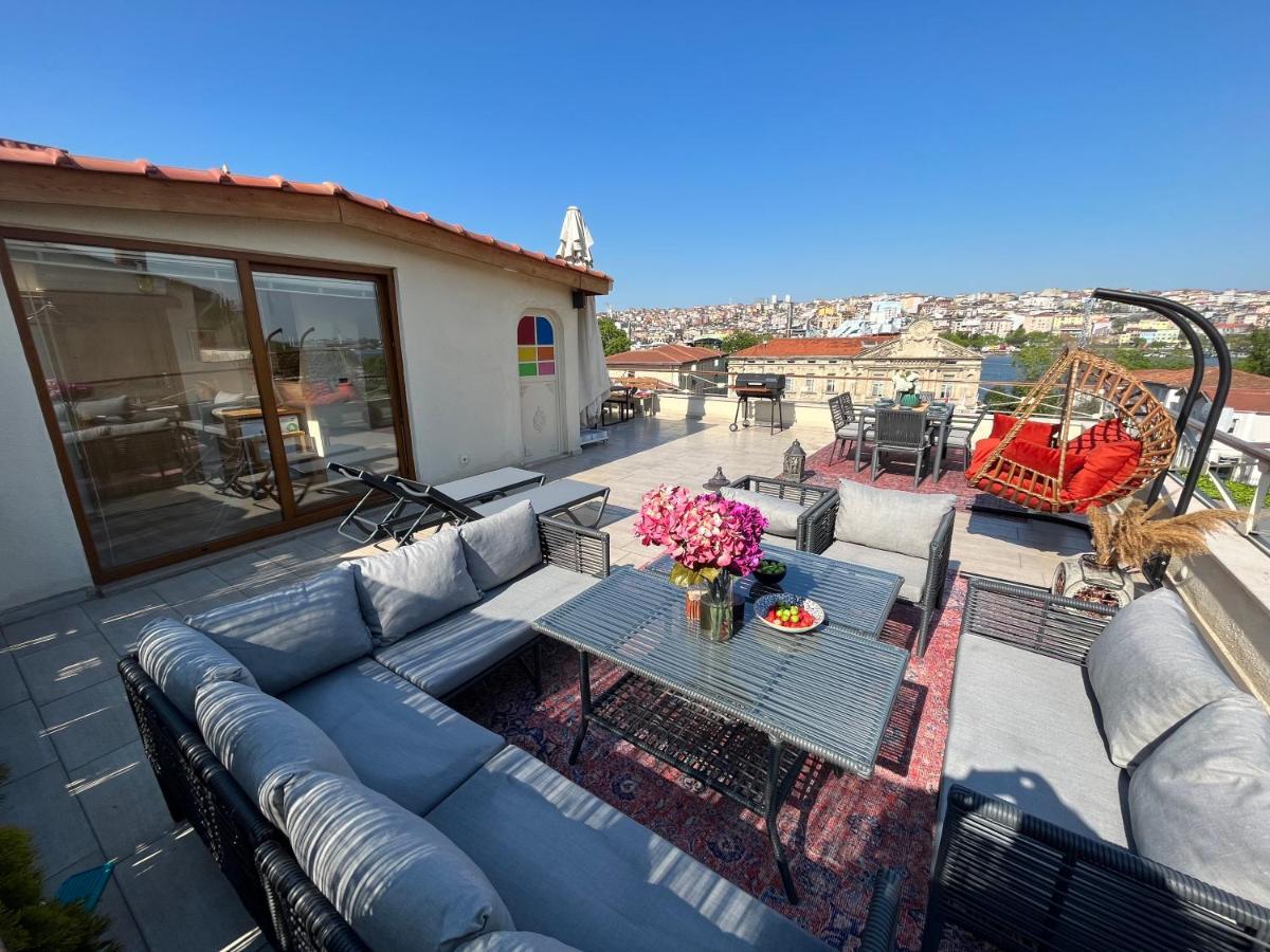 Waterfront Apartment By The Tram - Terrace With Dome & Golden Horn View In Fatih اسطنبول المظهر الخارجي الصورة