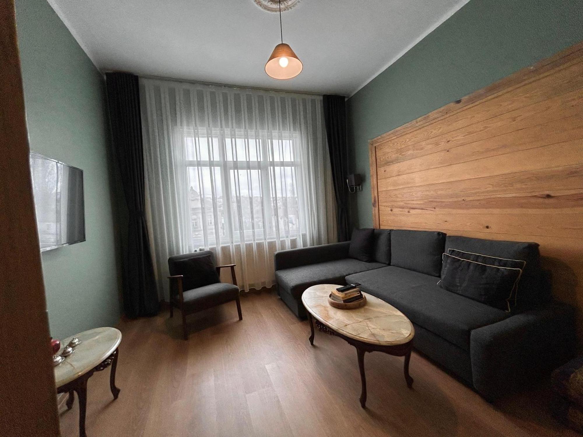 Waterfront Apartment By The Tram - Terrace With Dome & Golden Horn View In Fatih اسطنبول المظهر الخارجي الصورة