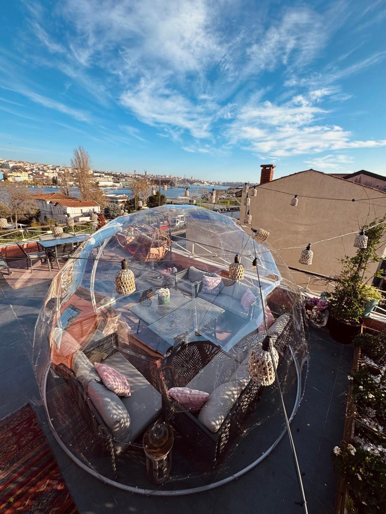 Waterfront Apartment By The Tram - Terrace With Dome & Golden Horn View In Fatih اسطنبول المظهر الخارجي الصورة